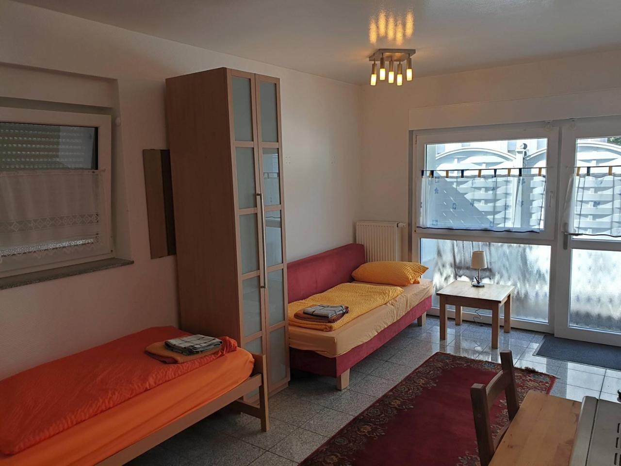 Apartmenthaus "Zum Lowen" Heidelberg - Ziegelhausen Luaran gambar