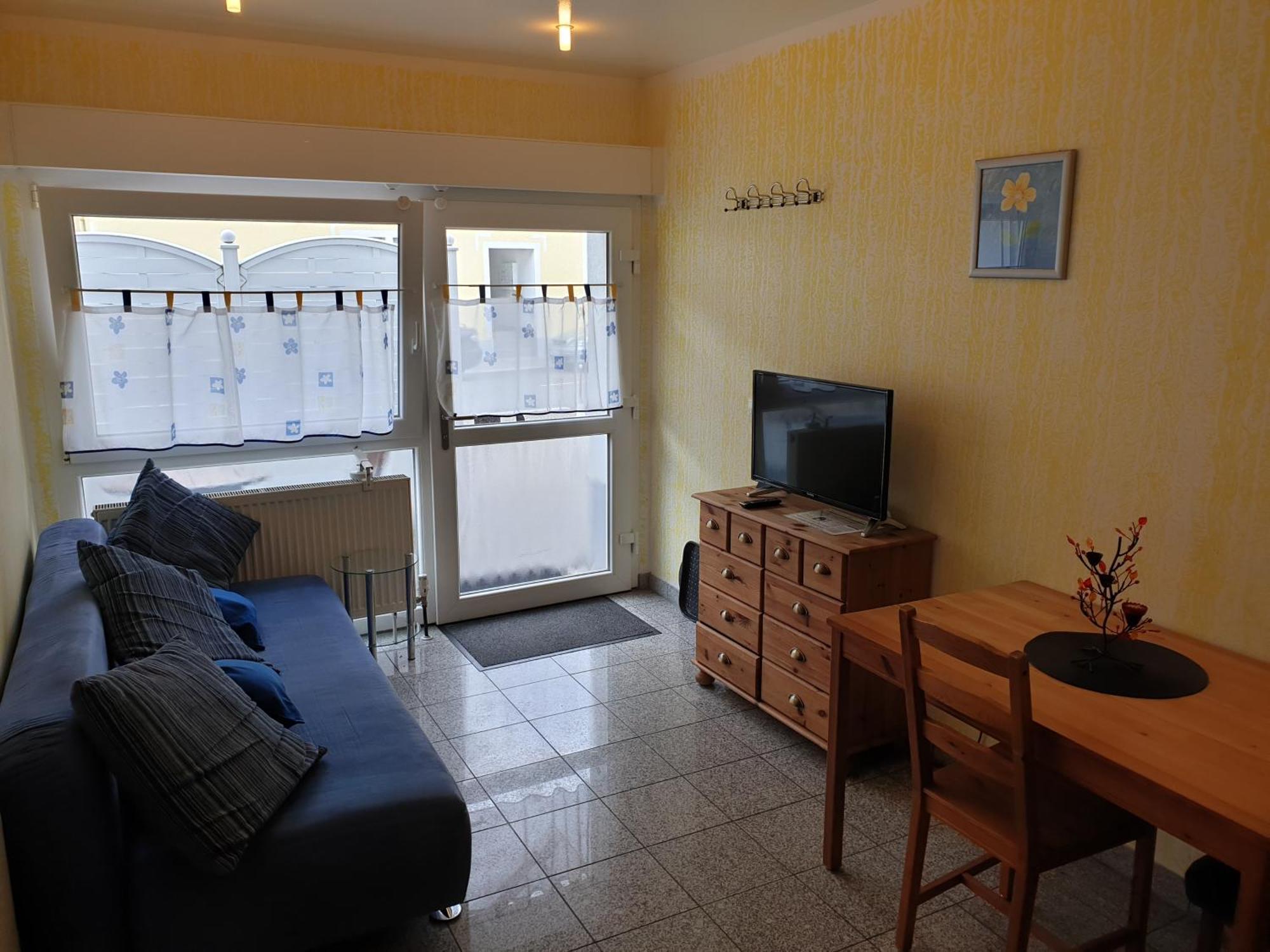Apartmenthaus "Zum Lowen" Heidelberg - Ziegelhausen Luaran gambar